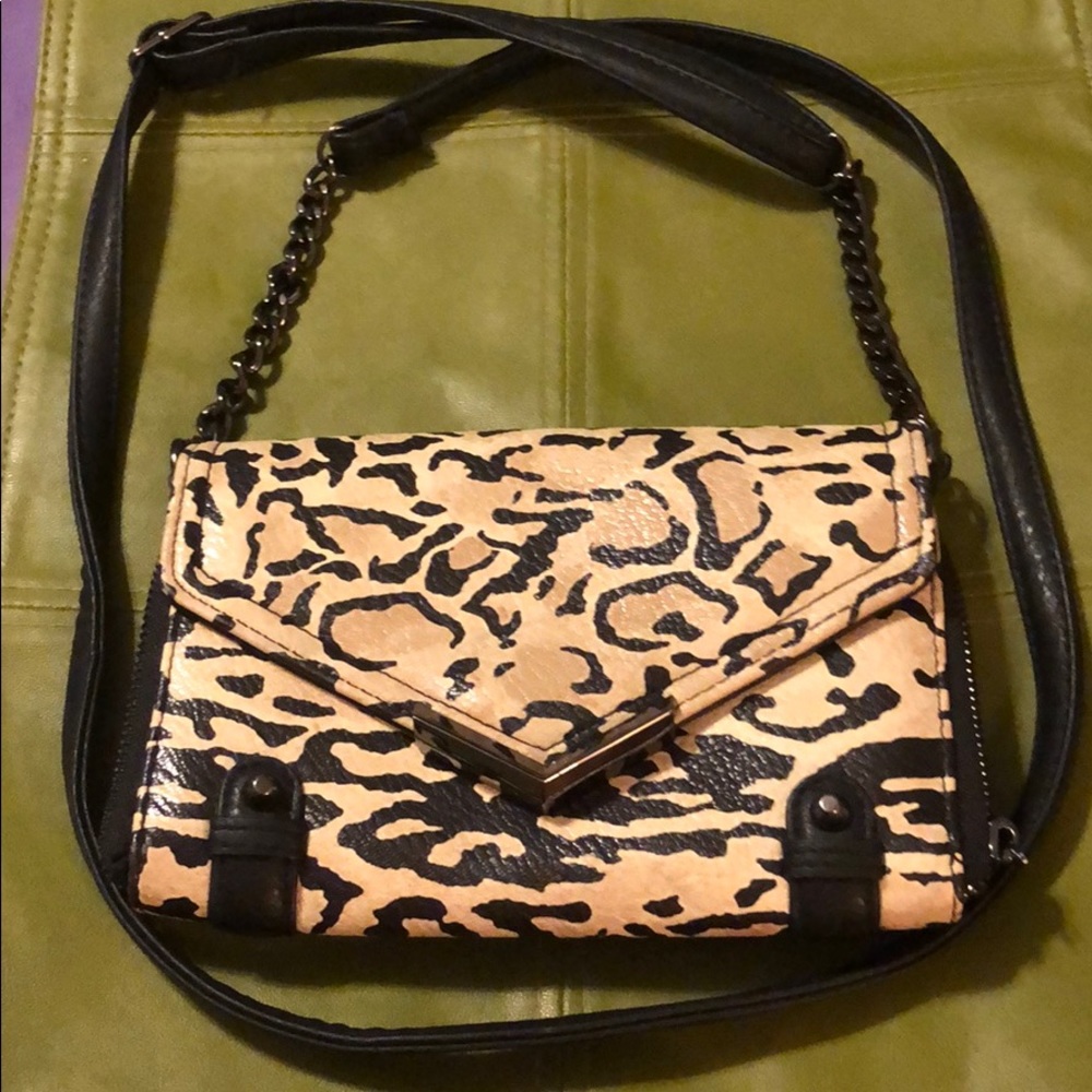 Jessica Simpson Cheetah Purse